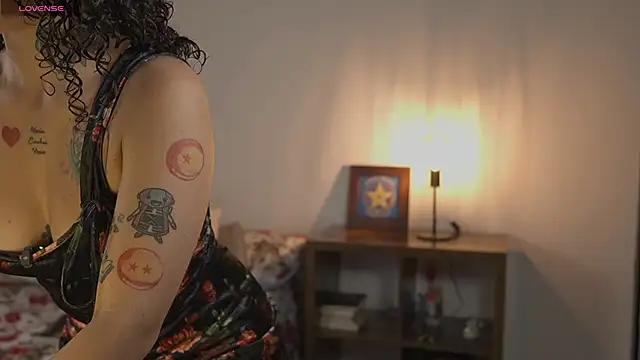 Snapshot of Estefania_Velez chatting on 02.03.26 Estefania Velez online show from 02.03.26