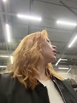  Little Ginger online show from 04.14.26