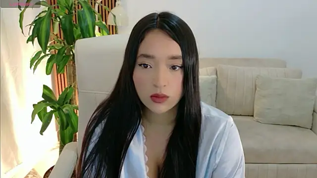 Snapshot of IAM__ZARA chatting on 06.16.26 IAM ZARA online show from 06.16.26