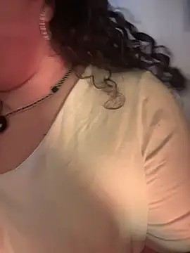 Snapshot of VanesssaMilf_ chatting on 01.11.26 VanesssaMilf online show from 01.11.26