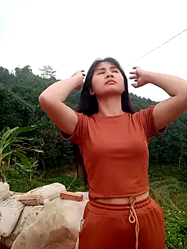 Him MountainGirl online show from 02.28.26