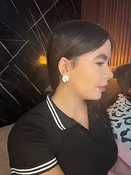 ValentinaEliot online show from 12.23.25