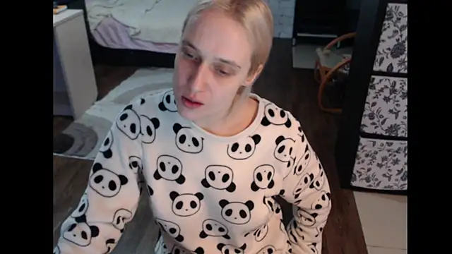 Snapshot of Sweet_Shugar_4Daddy chatting on 01.14.26 Sweet Shugar 4Daddy online show from 01.14.26