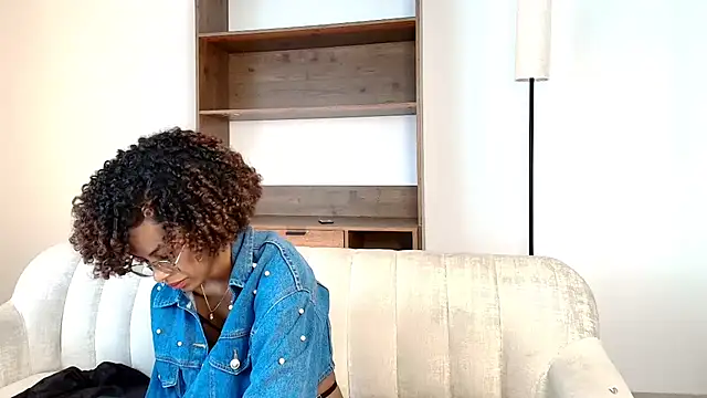 Snapshot of NaomiClay chatting on 01.08.26 NaomiClay online show from 01.08.26