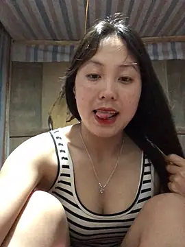 Snapshot of bae-asian chatting on 04.22.26 bae-asian online show from 04.22.26