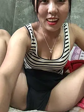 Snapshot of bae-asian chatting on 05.10.26 bae-asian online show from 05.10.26