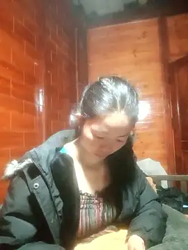 Snapshot of Amiluli chatting on 01.08.26 Amiluli online show from 01.08.26