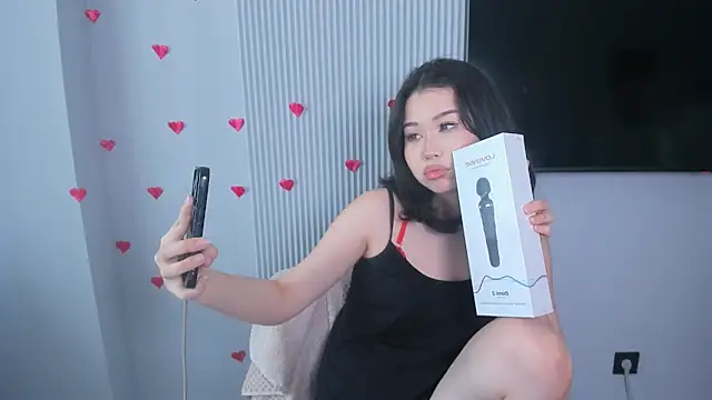 Snapshot of kimyjina chatting on 02.19.26 kimyjina online show from 02.19.26