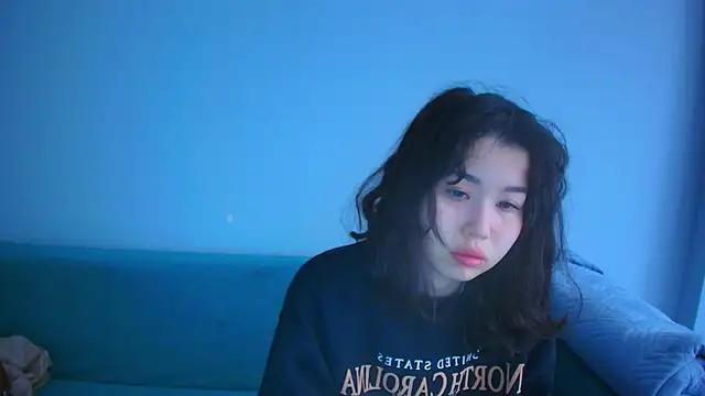 Snapshot of kimyjina chatting on 04.20.26 kimyjina online show from 04.20.26