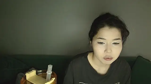 Snapshot of kimyjina chatting on 05.26.26 kimyjina online show from 05.26.26