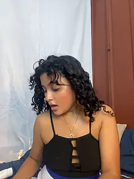 ladulcemary  online show from 03.10.26