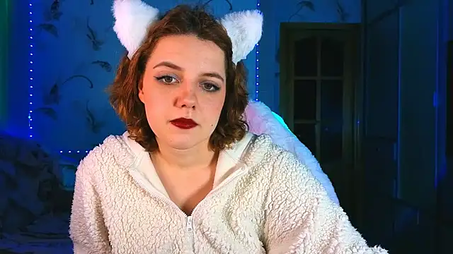 Ari Meow online show from 12.22.25