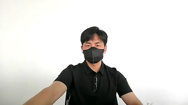 Snapshot of kimze7 chatting on 06.15.26 kimze7 online show from 06.15.26