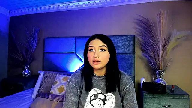 Snapshot of NaomySakura chatting on 05.19.26 NaomySakura online show from 05.19.26
