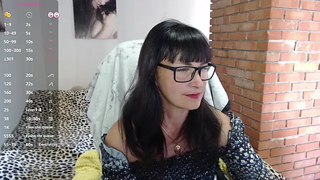 Snapshot of Eila_Morigan chatting on 06.08.26 Eila Morigan online show from 06.08.26