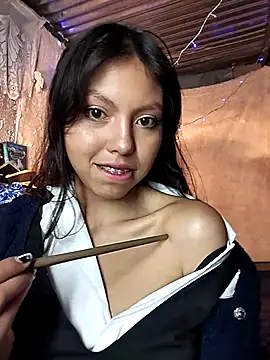 Snapshot of Princess_elia chatting on 02.07.26 Princess elia online show from 02.07.26