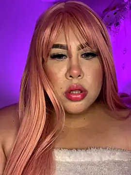 Mia Carters online show from 12.21.25