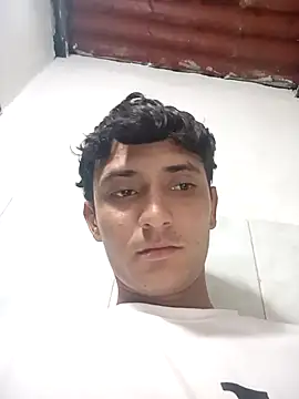 maikel23grande online show from 12.14.25