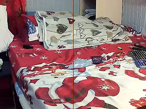 Snapshot of Pintiliescu chatting on 12.17.25 Pintiliescu online show from 12.17.25