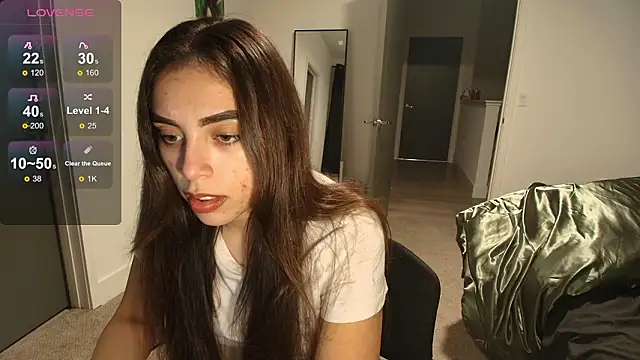 Snapshot of MilaSeren chatting on 02.11.26 MilaSeren online show from 02.11.26