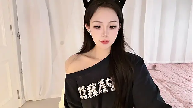 Snapshot of yuanbao8888 chatting on 02.08.26 yuanbao8888 online show from 02.08.26