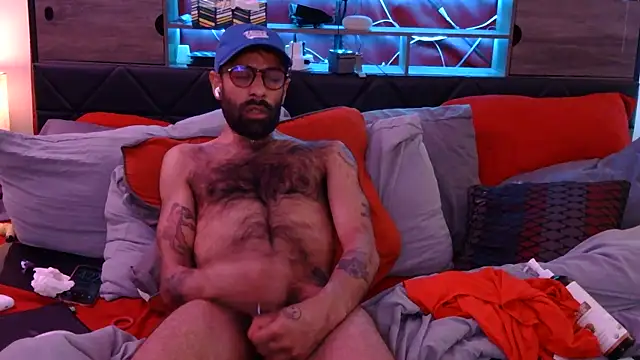 LilBrownPKB online show from 12.20.25