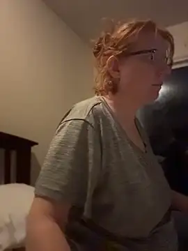 Lenaravenswood online show from 04.08.26