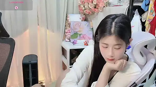 Yvonne-07 online show from 03.16.26