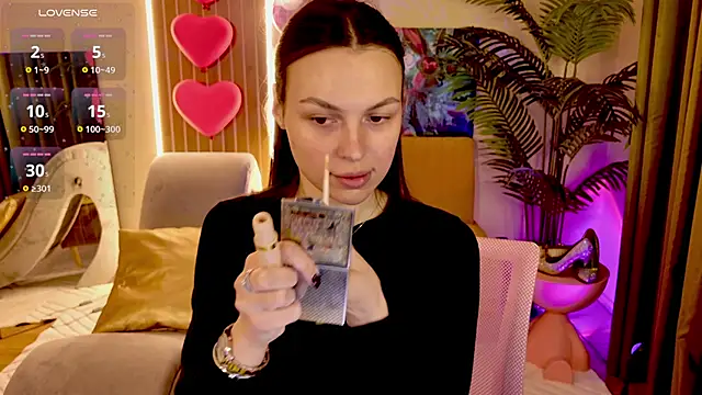 MaxinCarroll online show from 04.13.26