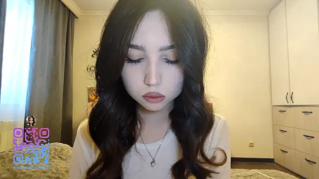 Snapshot of Qwami_Amie chatting on 02.03.26 Qwami Amie online show from 02.03.26