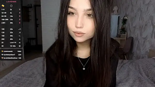 Qwami Amie online show from 05.16.26