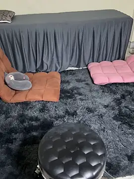 EmyNg online show from 02.27.26