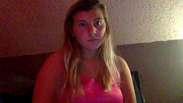 Snapshot of goddesscandy22 chatting on 04.02.26 goddesscandy22 online show from 04.02.26