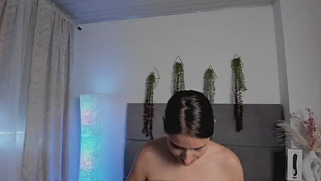 JulietaSnow online show from 03.12.26