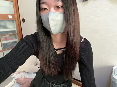 Snapshot of kuromi_chan_oo chatting on 12.16.25 kuromi chan oo online show from 12.16.25