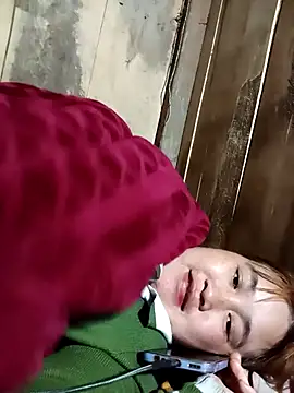 Snapshot of -myaa- chatting on 02.19.26 -myaa- online show from 02.19.26