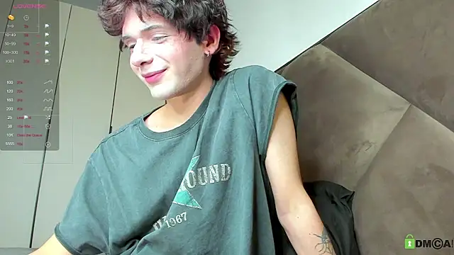 Snapshot of colestorm_ chatting on 06.05.26 colestorm online show from 06.05.26