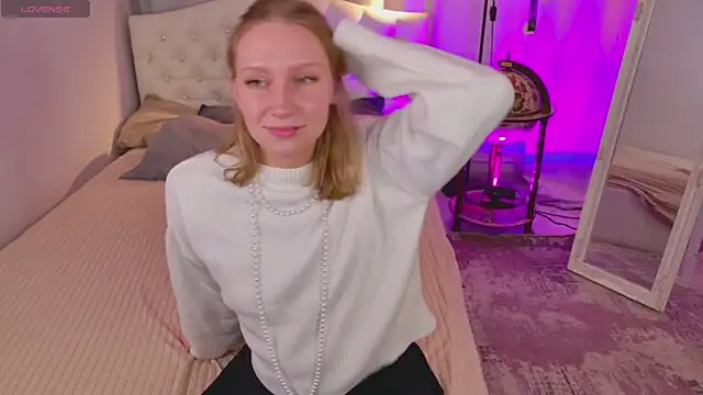 AsyaLumi online show from 12.23.25