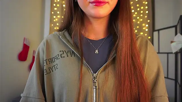 Snapshot of KathiGulston chatting on 12.17.25 KathiGulston online show from 12.17.25