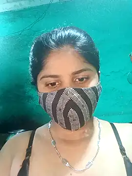 Snapshot of Cuple_masti72 chatting on 04.05.26 Cuple masti72 online show from 04.05.26