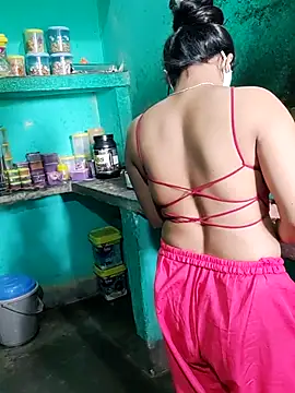 Snapshot of Cuple_masti72 chatting on 05.14.26 Cuple masti72 online show from 05.14.26