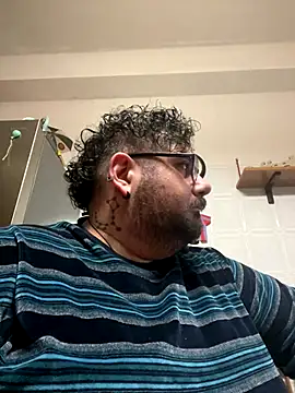 Snapshot of P0rco89 chatting on 01.08.26 P0rco89 online show from 01.08.26