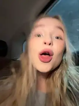 -teenytiny- online show from 02.03.26