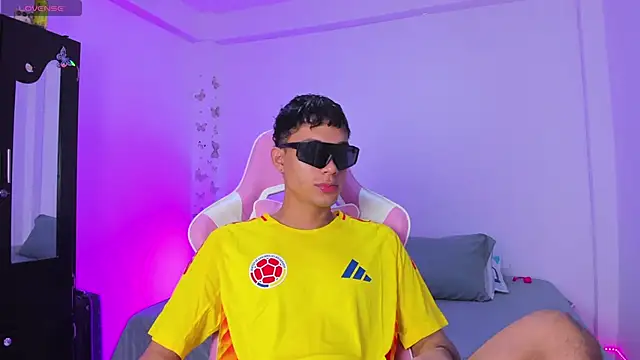 Snapshot of Michael_Jordan_zz chatting on 02.02.26 Michael Jordan zz online show from 02.02.26