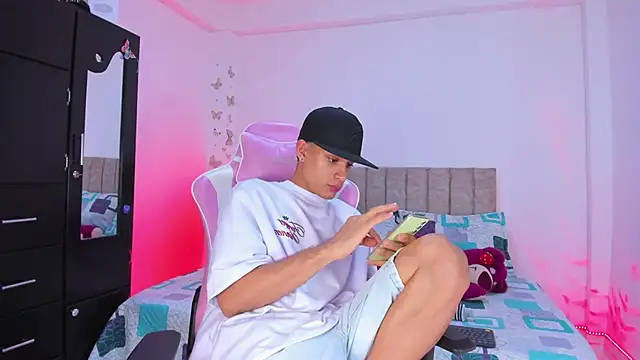 Snapshot of Michael_Jordan_zz chatting on 03.20.26 Michael Jordan zz online show from 03.20.26