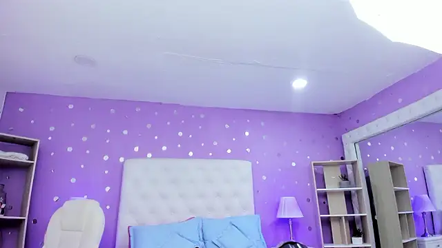 Snapshot of rousse_millers chatting on 02.13.26 rousse millers online show from 02.13.26