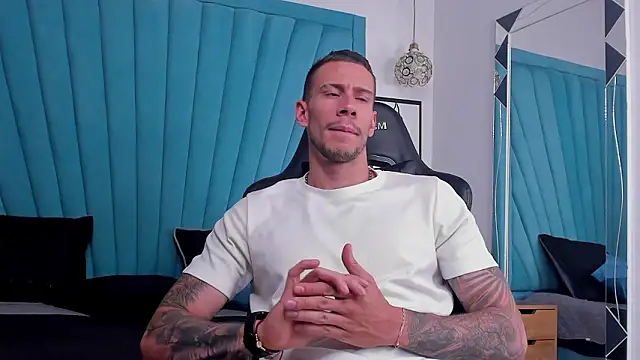 J king   online show from 02.28.26