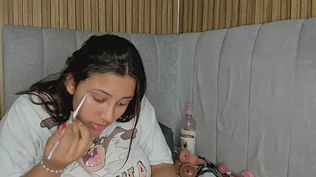 TiifanyGrey online show from 01.15.26