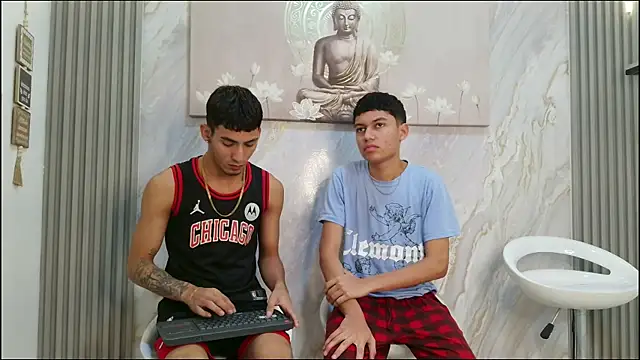 HORNY PRETTY online show from 02.09.26