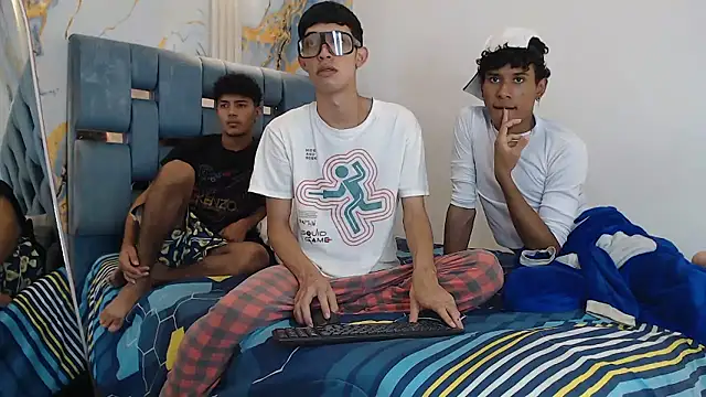 SWEET RABBIT1 online show from 01.11.26